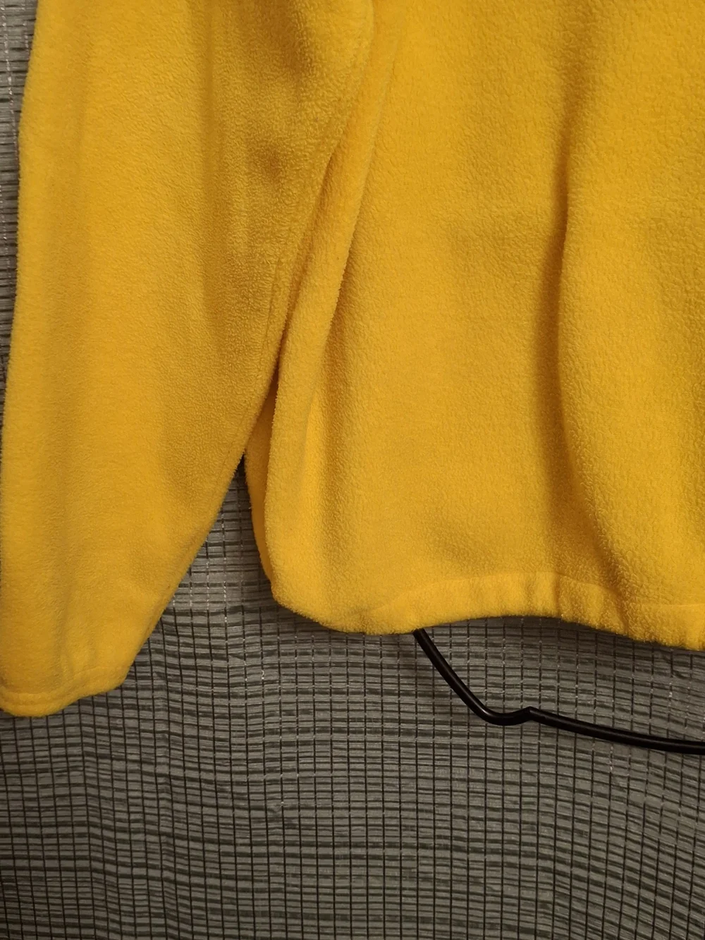 Vintage Kobe Classic Men’s Yellow Fleece Quarter-Zip Pullover